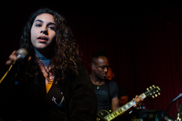 alessia-cara-the-roots-here