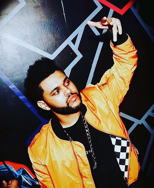 the-weeknd-hand