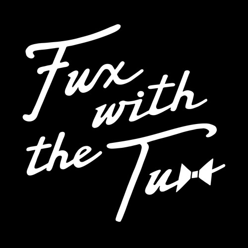 tuxedo-fux-with-the-tux