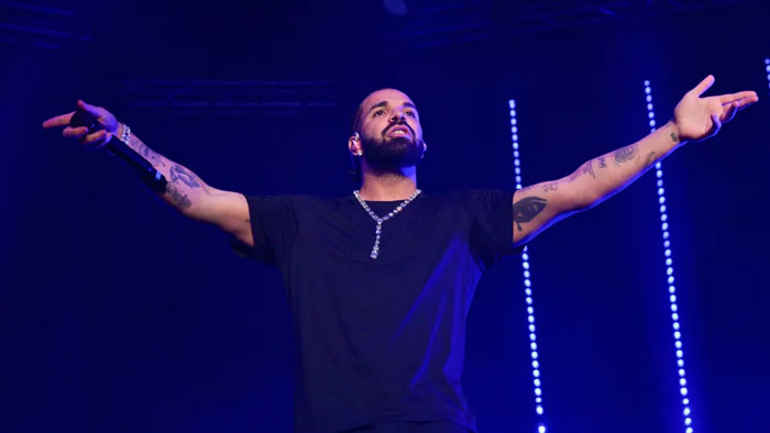 Drake Sends Shots at Kendrick Lamar, Future, The Weeknd & Rick Ross on New Song #TheWeeknd